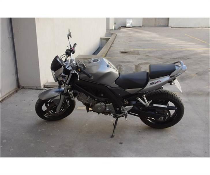 Suzuki SV 650N ABS billede 3