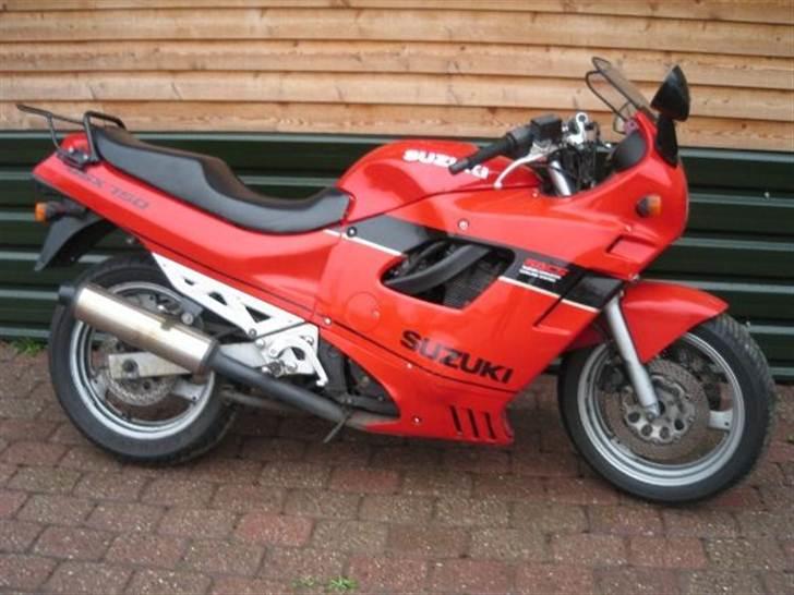Suzuki Gsx 750 F billede 2