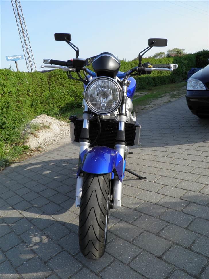 Suzuki sv 650 N - så røg de store orange klodser forand billede 11
