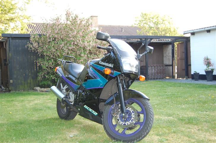 Kawasaki GPX 600 R billede 4