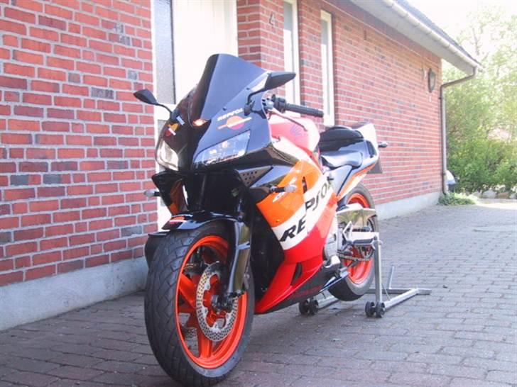 Honda CBR 600 PC19/37 billede 8