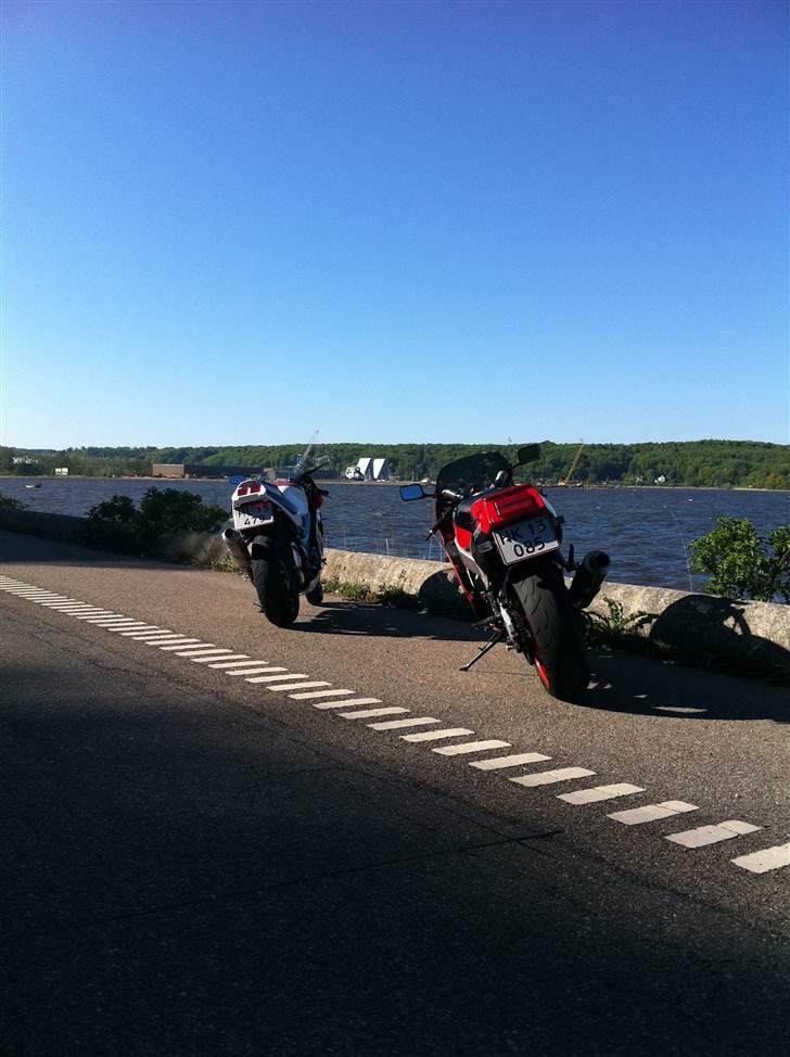 Honda RVF 400 NC35 billede 5