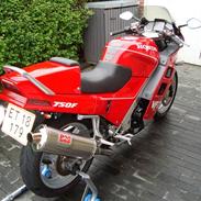 Honda VFR 750F rc24,2