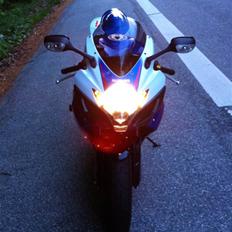 Suzuki GSX-R 750 K7