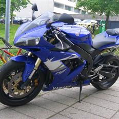 Yamaha R1