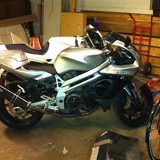 Aprilia SL1000 solgt