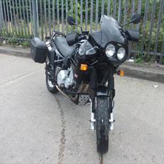 Triumph Tiger 900 "Steamer"-solgt