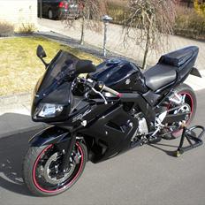 Suzuki SV650S