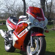 Suzuki gsx-r 750