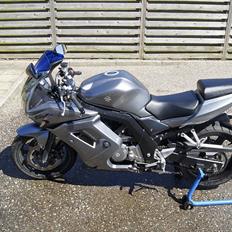 Suzuki sv 650s