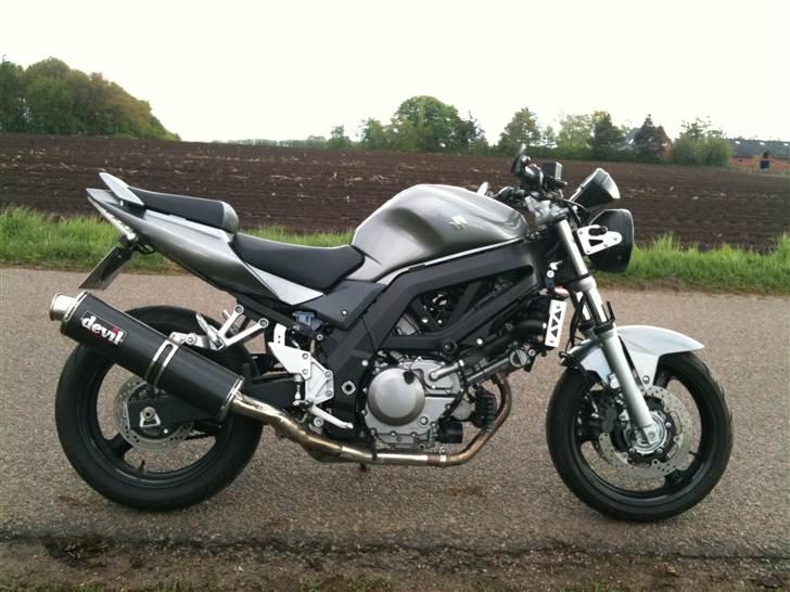 Suzuki SV 650 AK7 - ABS billede 1