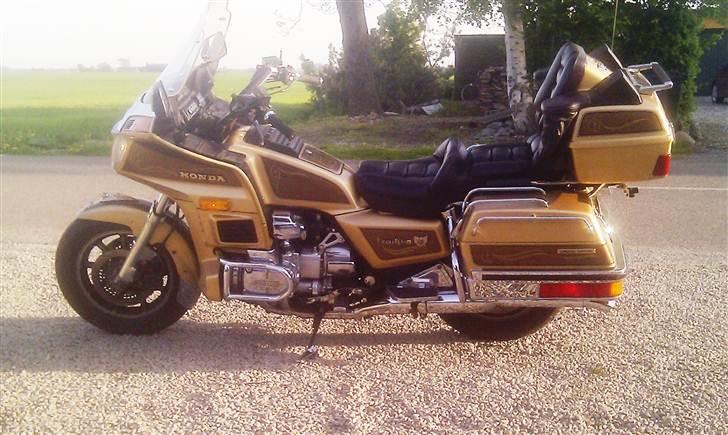 Honda Goldwing GL 1200 LTD "Solgt" billede 1