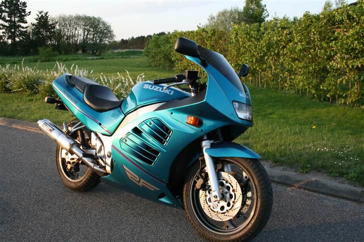 Suzuki rf600r billede 1