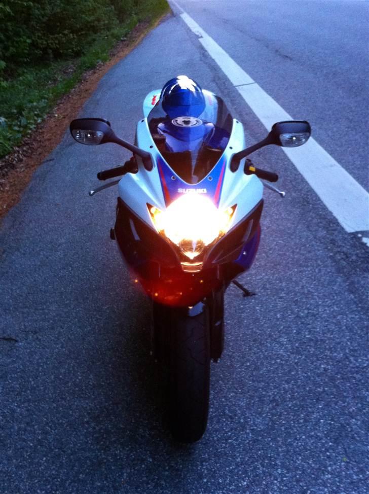 Suzuki GSX-R 750 K7 billede 2