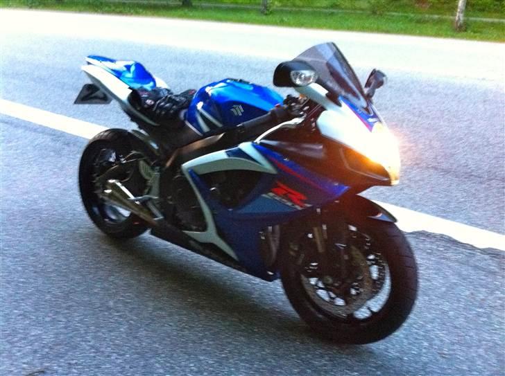 Suzuki GSX-R 750 K7 billede 6