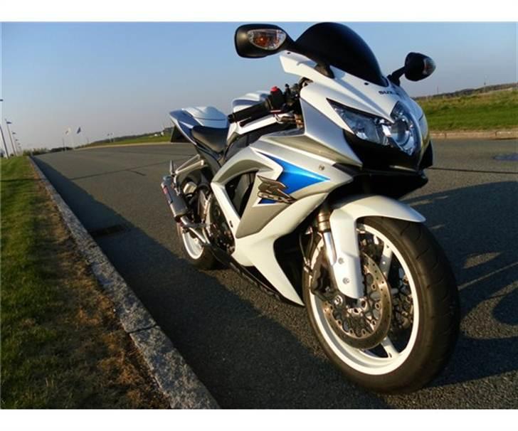 Suzuki GSXR 600 K8 billede 19