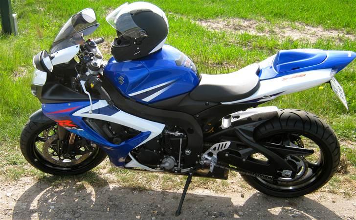 Suzuki GSX-R 750 K7 billede 11