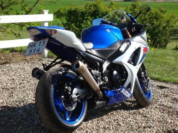 Suzuki GSXR 1000 K8 billede 10