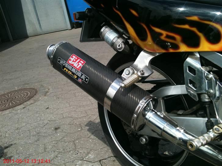 Suzuki GSXR 750 W (Solgt) billede 13