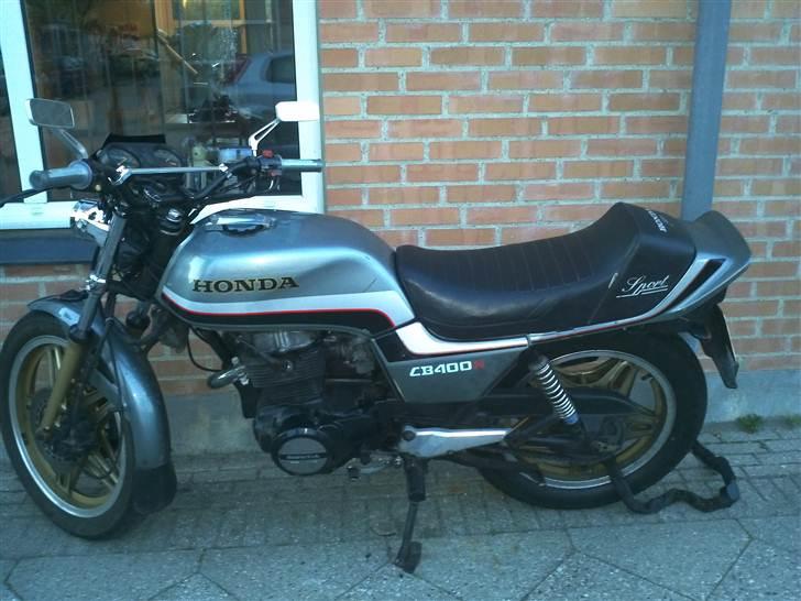 Honda cb 400n solgt billede 1