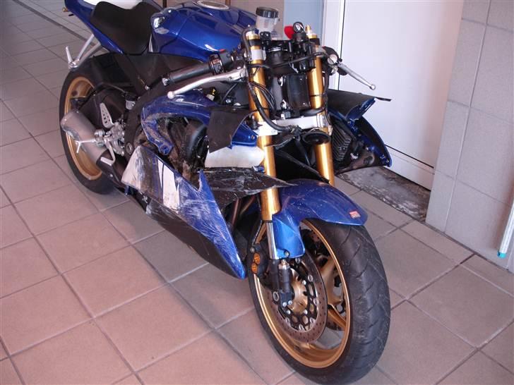 Yamaha r6 #Totalskadet# billede 9