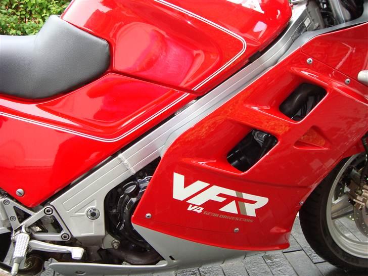 Honda VFR 750F rc24,2 billede 6