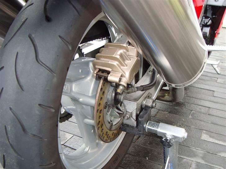 Honda VFR 750F rc24,2 billede 7