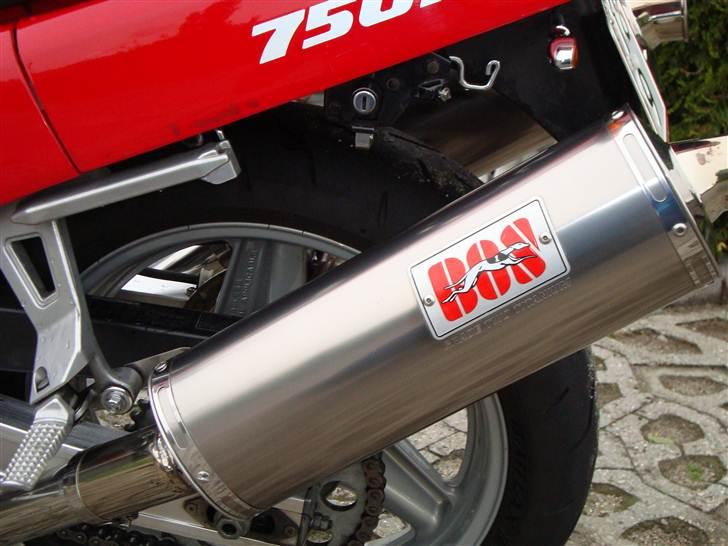 Honda VFR 750F rc24,2 billede 10