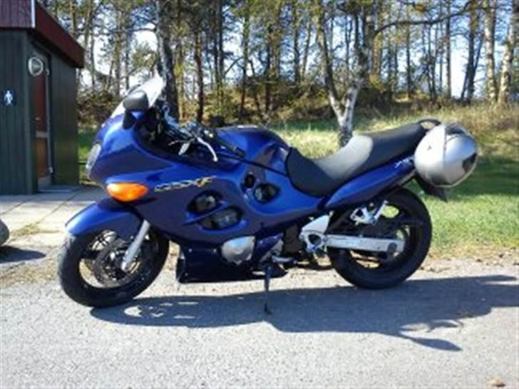 Suzuki gsx/f 750 til salg billede 2
