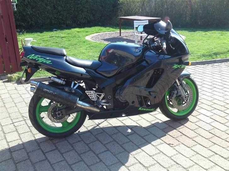 Kawasaki zx9r - ny fra 2011 billede 11