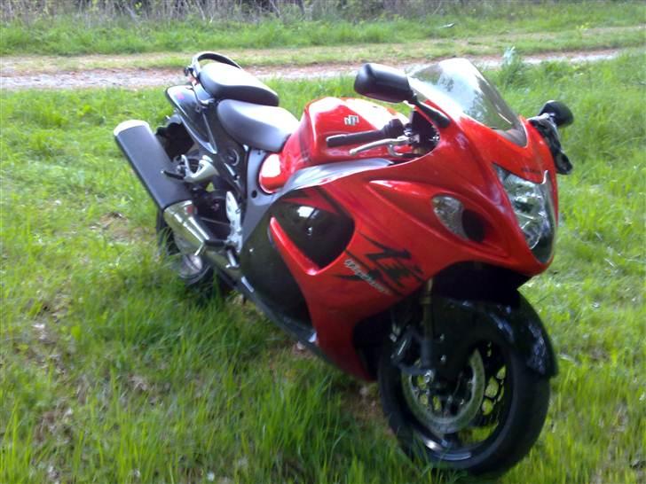 Suzuki Hayabusa GSX1300RK8 billede 1