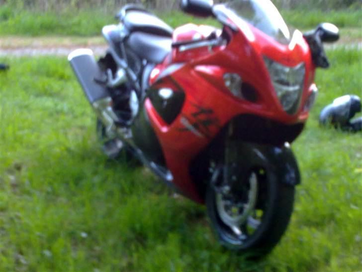 Suzuki Hayabusa GSX1300RK8 billede 2