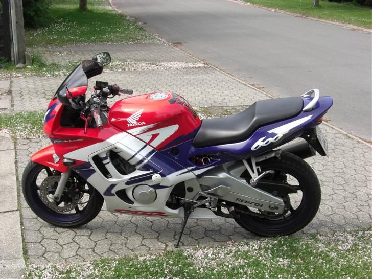 Honda cbr 600 f2 /f3 98 billede 3