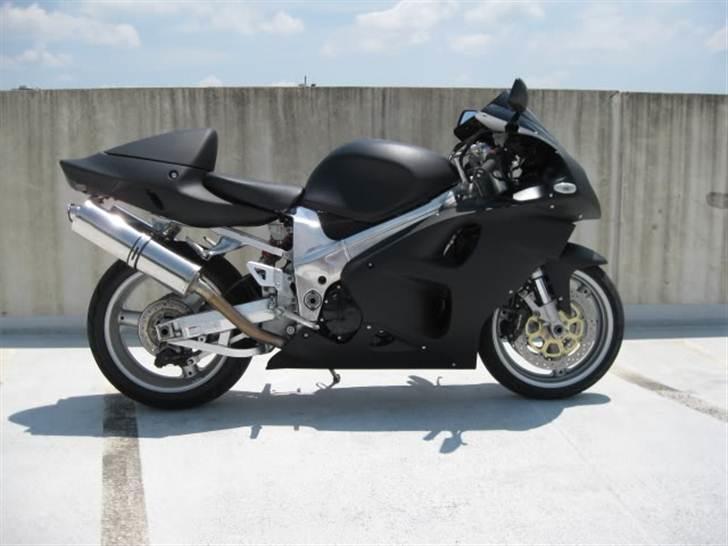 Suzuki Tl 1000R SILKE MATSORT billede 3