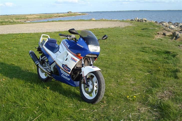 Honda VFR 750 - RC24**SOLGT** billede 18