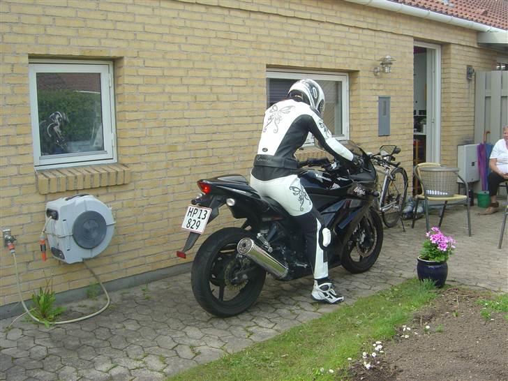 Kawasaki Ninja 250R billede 4