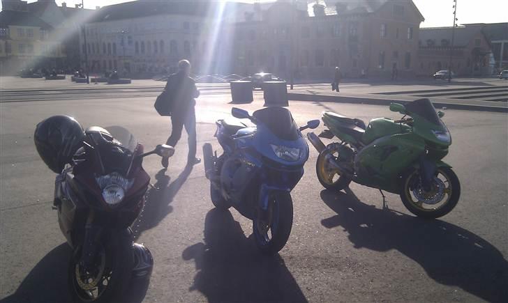 Suzuki GSXR 1000 K6 (solgt) - Ude med vennerne billede 2