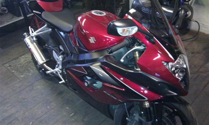 Suzuki GSXR 1000 K6 (solgt) billede 8