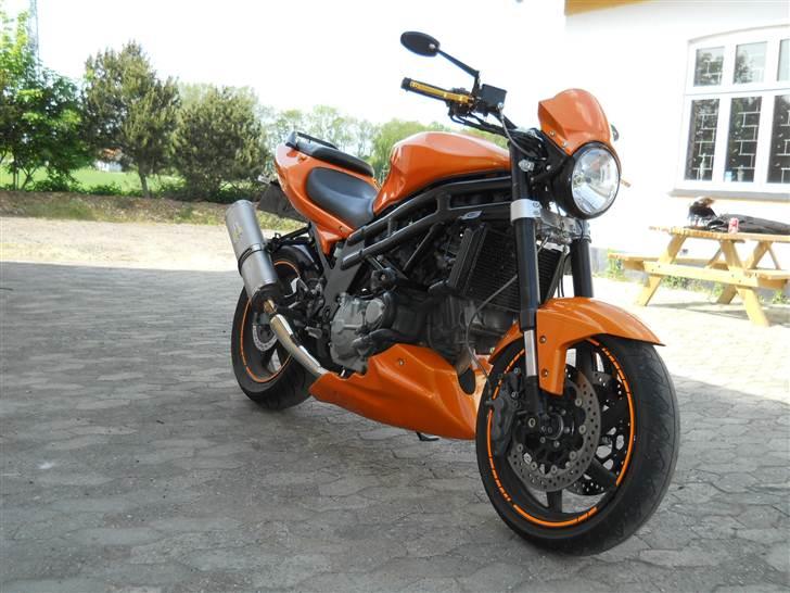 Hyosung GT 650 EFI billede 2