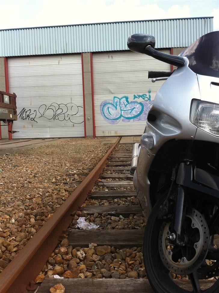 Honda >CBR 600 F2< billede 9