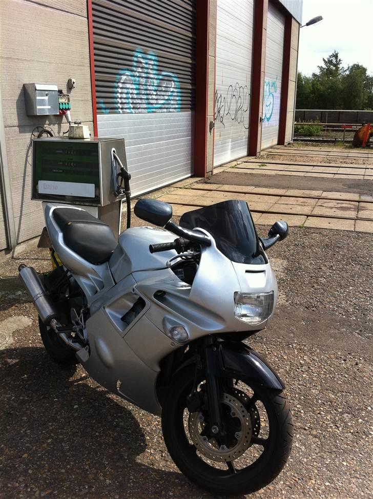 Honda >CBR 600 F2< billede 12