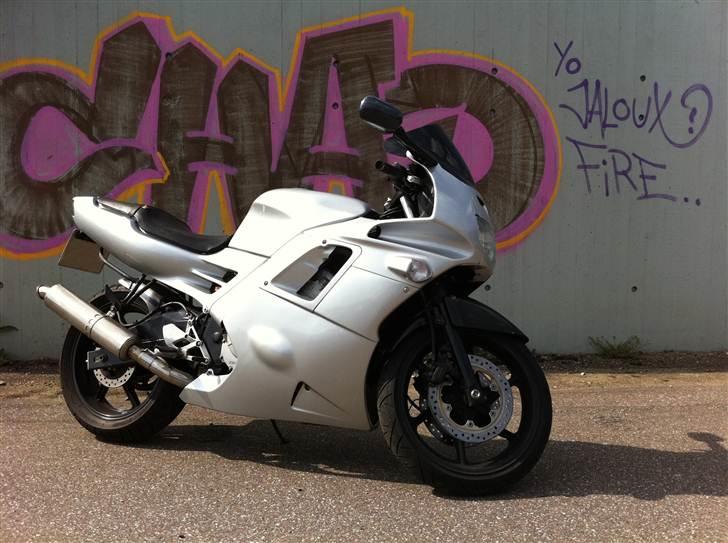 Honda >CBR 600 F2< billede 13