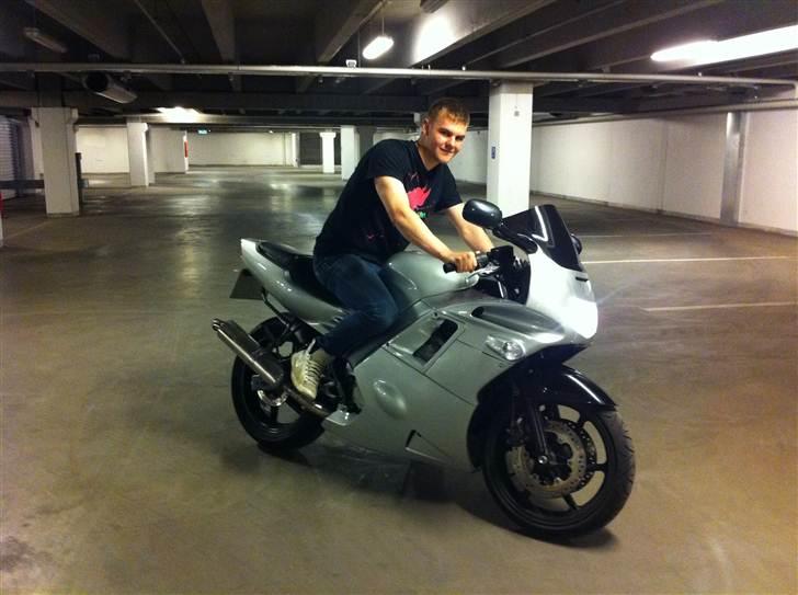 Honda >CBR 600 F2< billede 17