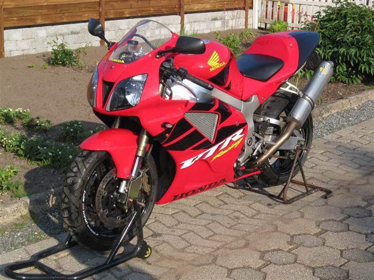 Honda vtr 1000 sp1 billede 3