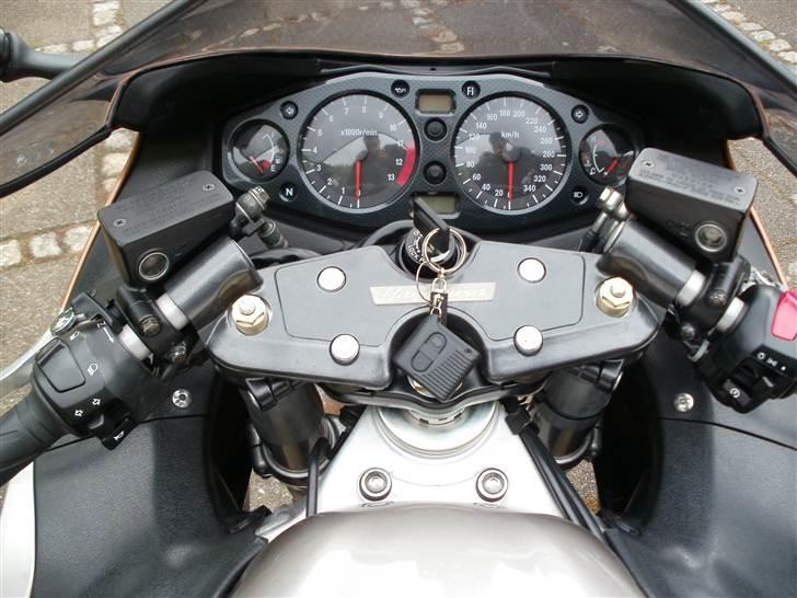 Suzuki GSX 1300 R Hayabusa Turbo *solgt* billede 6