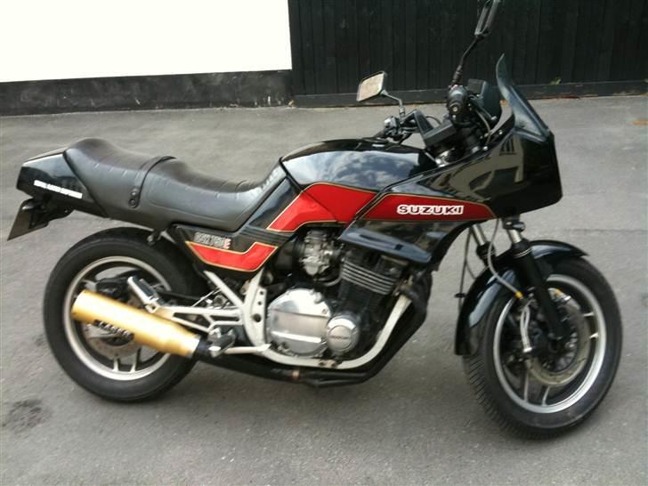 Suzuki GSX 750 ES(D) billede 2