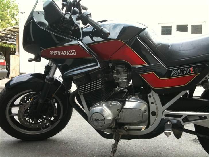 Suzuki GSX 750 ES(D) billede 7