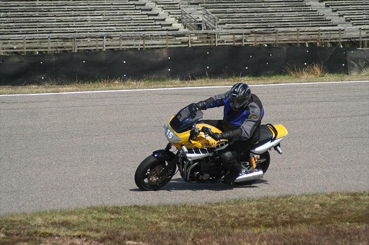 Yamaha XJR1200SP billede 11