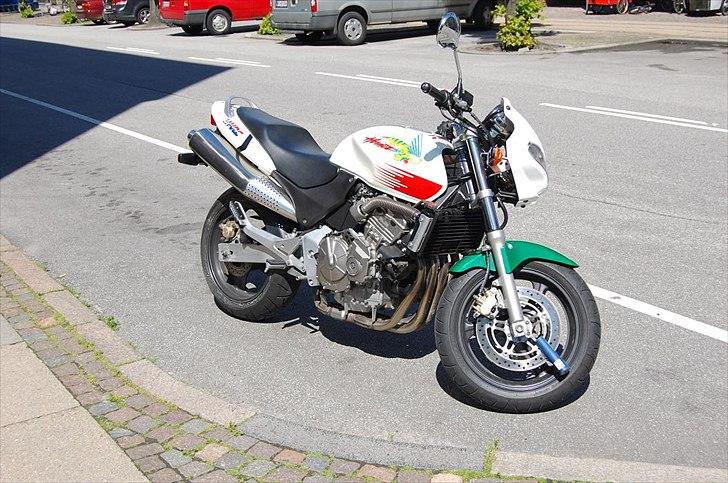 Honda CB 600F Hornet billede 2