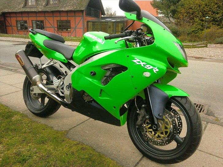 Kawasaki ZX9R - solgt billede 7